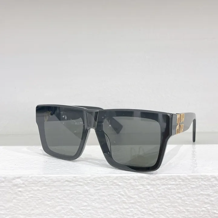 スーパーコピー ミュウミュウ サングラス