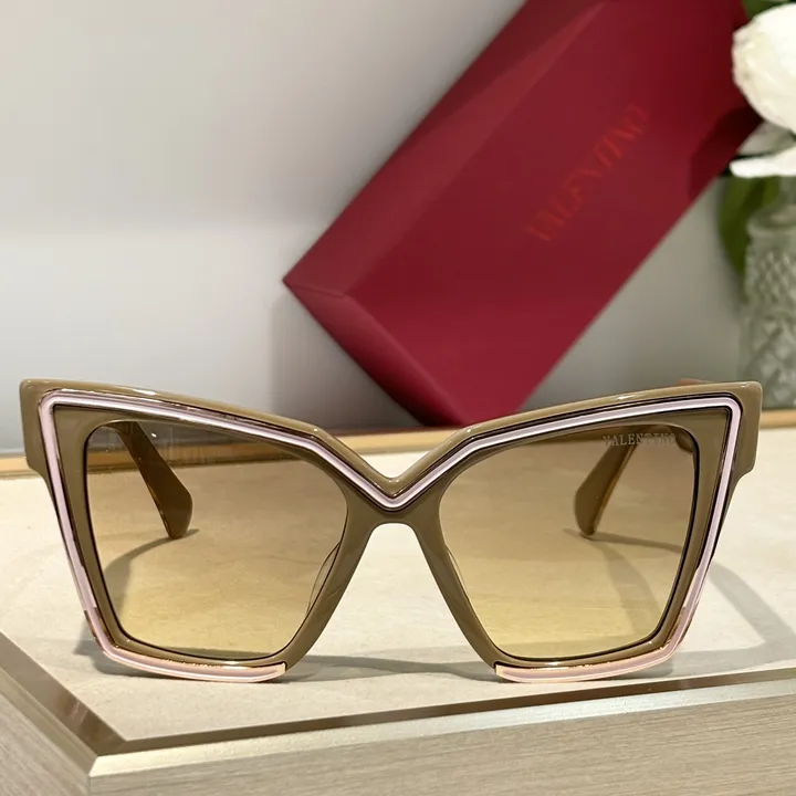 スーパーコピー ヴァレンティノ サングラス