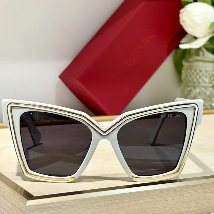 スーパーコピー ヴァレンティノ サングラス