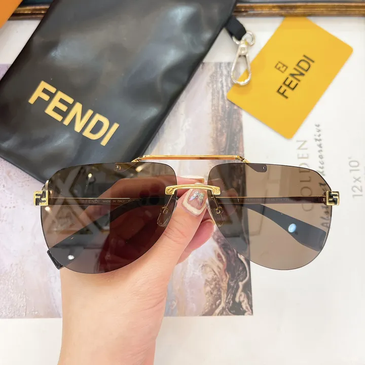 スーパーコピー フェンディ サングラス