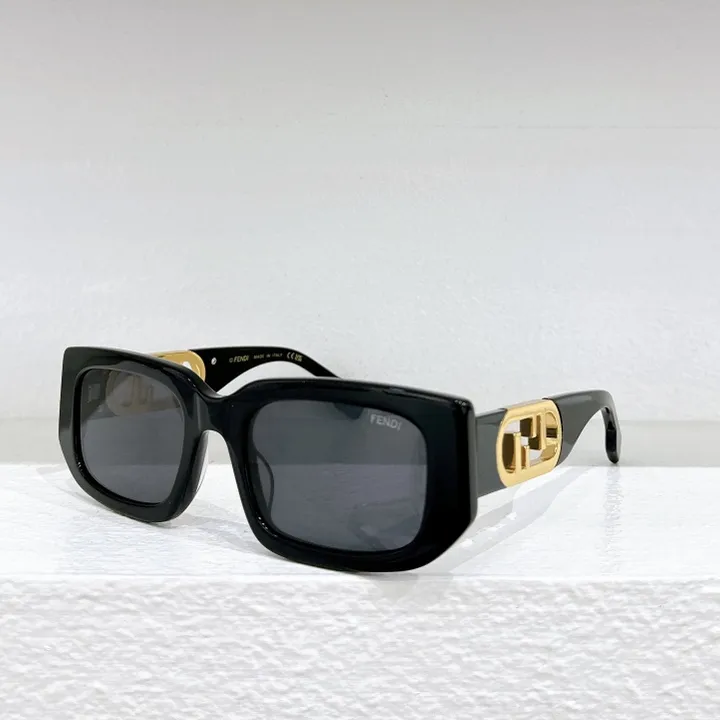 スーパーコピー フェンディ サングラス