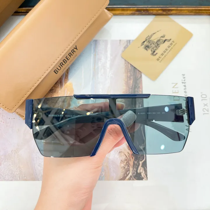 スーパーコピー プラダ サングラス