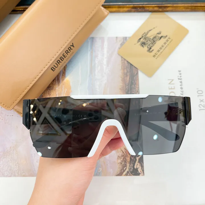 スーパーコピー プラダ サングラス