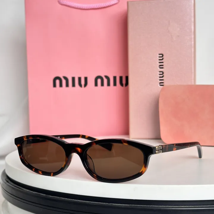 スーパーコピー ミュウミュウ サングラス