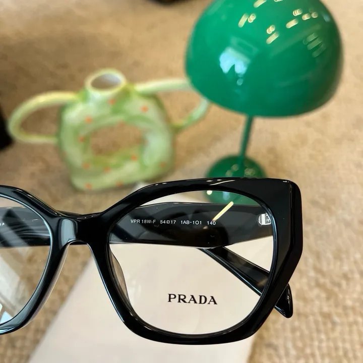 スーパーコピー プラダ サングラス