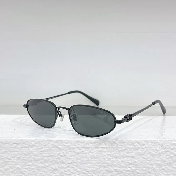 スーパーコピー ミュウミュウ サングラス