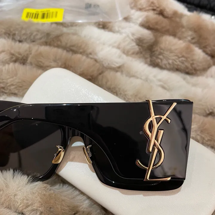 スーパーコピー イブサンローラン サングラス