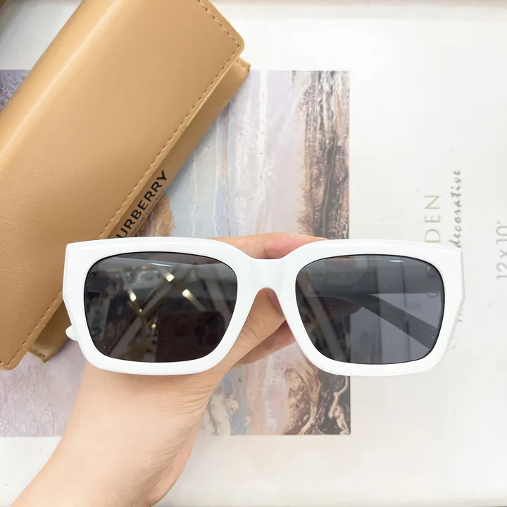 スーパーコピー バーバリー ス サングラス