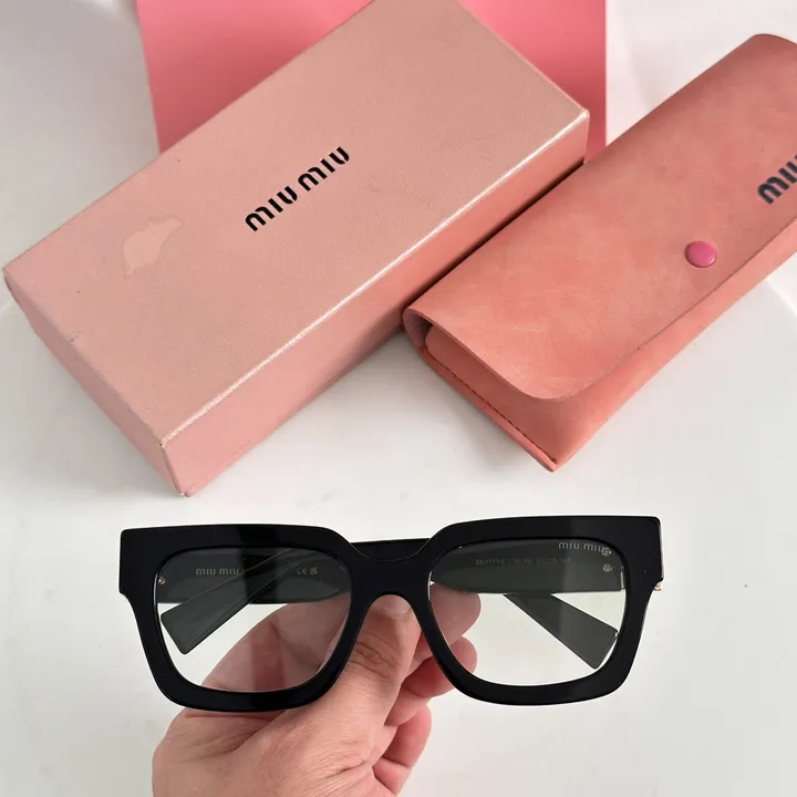 スーパーコピー ミュウミュウ サングラス