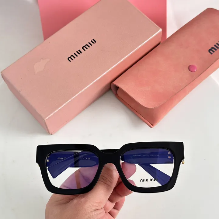 スーパーコピー ミュウミュウ サングラス