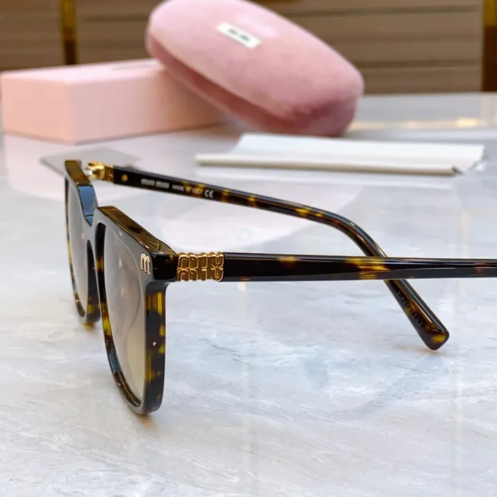 スーパーコピー ミュウミュウ サングラス