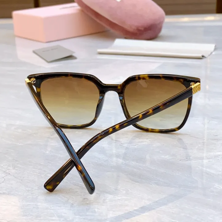 スーパーコピー ミュウミュウ サングラス