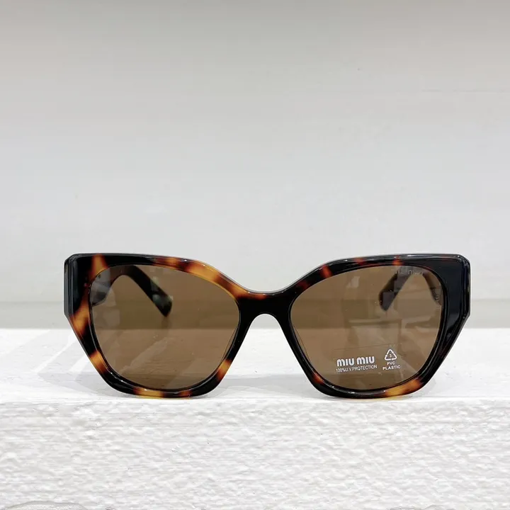 スーパーコピー ミュウミュウ サングラス