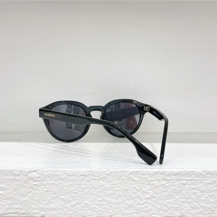 スーパーコピー バーバリー ス サングラス