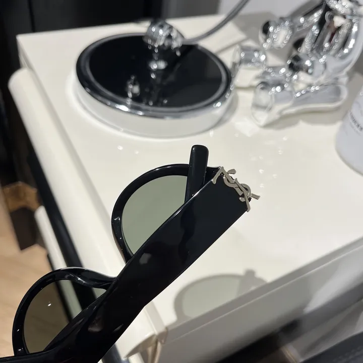 スーパーコピー イブサンローラン サングラス