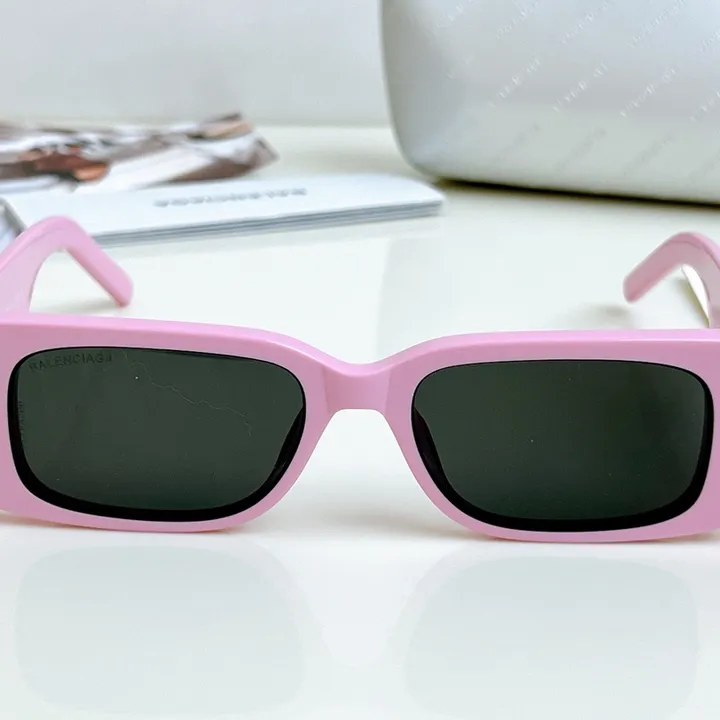 スーパーコピー バレンシアガ サングラス