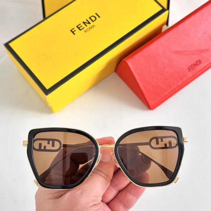 スーパーコピー ヴェルサーチ サングラス