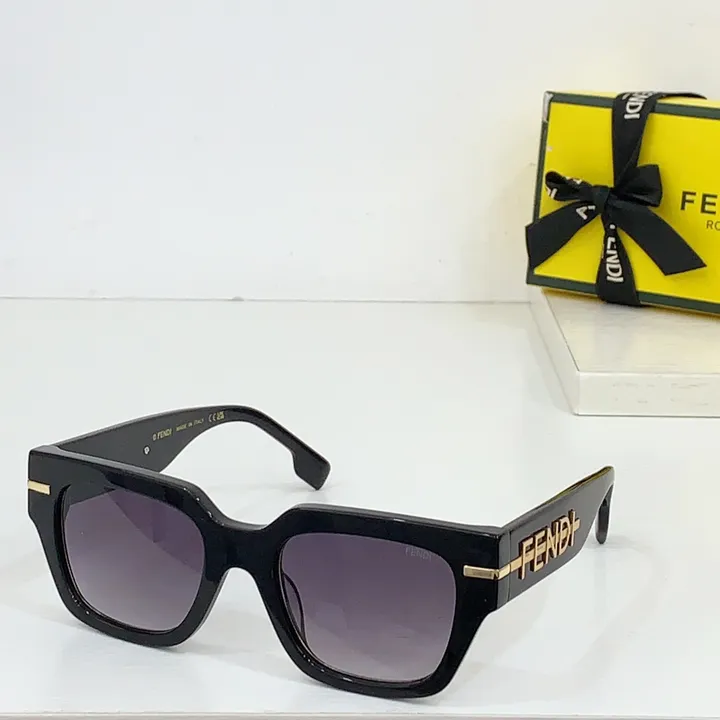 スーパーコピー フェンディ サングラス