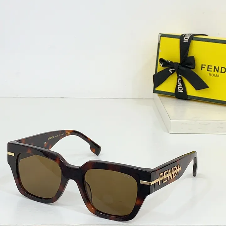 スーパーコピー フェンディ サングラス