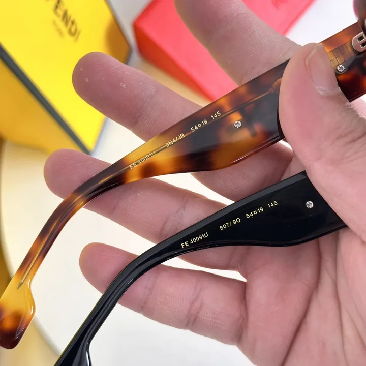 スーパーコピー フェンディ サングラス