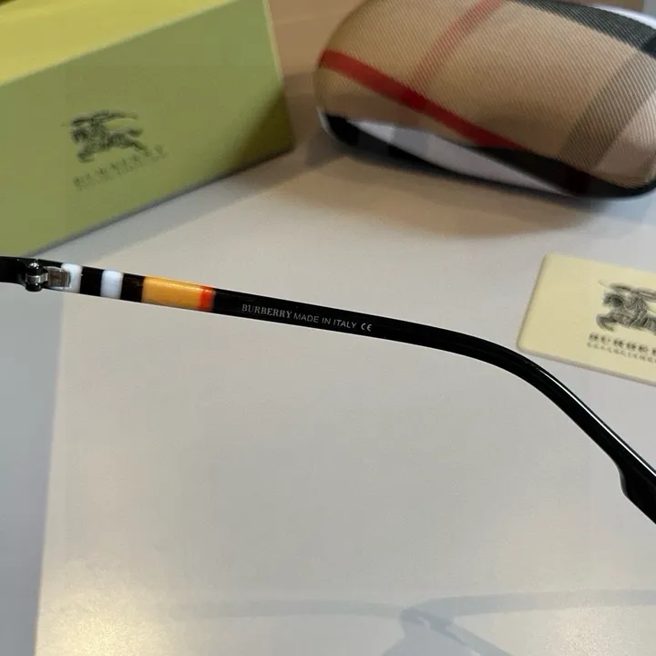 スーパーコピー バーバリー ス サングラス