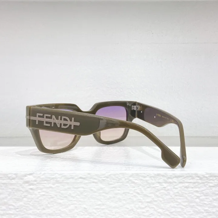 スーパーコピー フェンディ サングラス