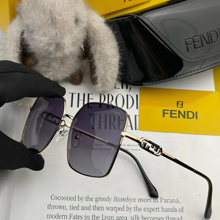 スーパーコピー フェンディ サングラス