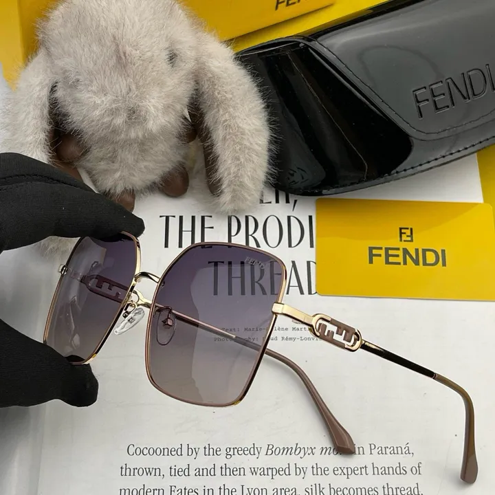 スーパーコピー フェンディ サングラス