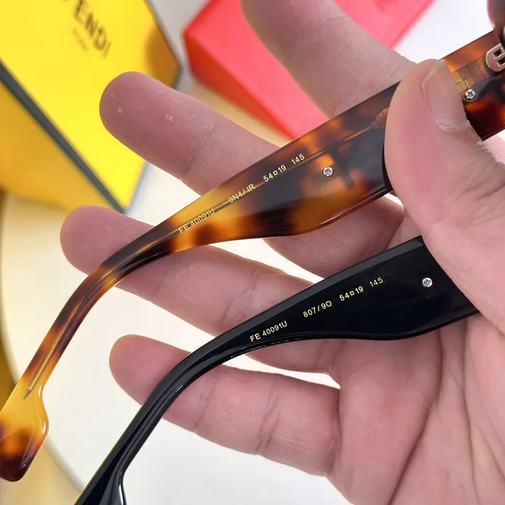 スーパーコピー ヴェルサーチ サングラス