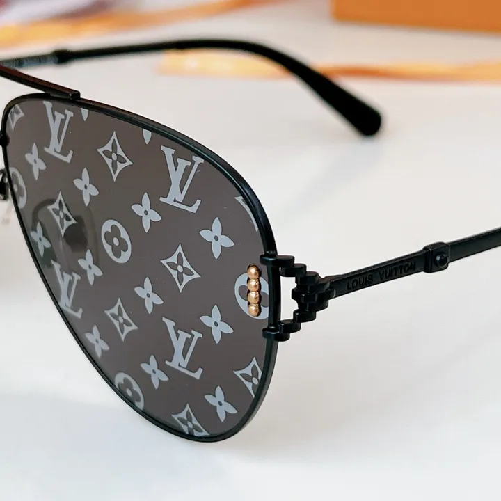 スーパーコピー ルイヴィトン サングラス