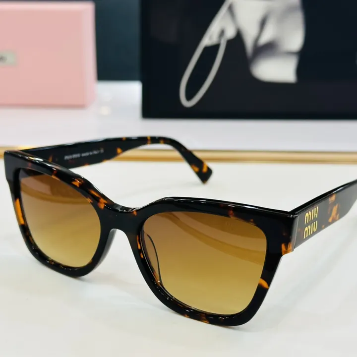 スーパーコピー ミュウミュウ サングラス