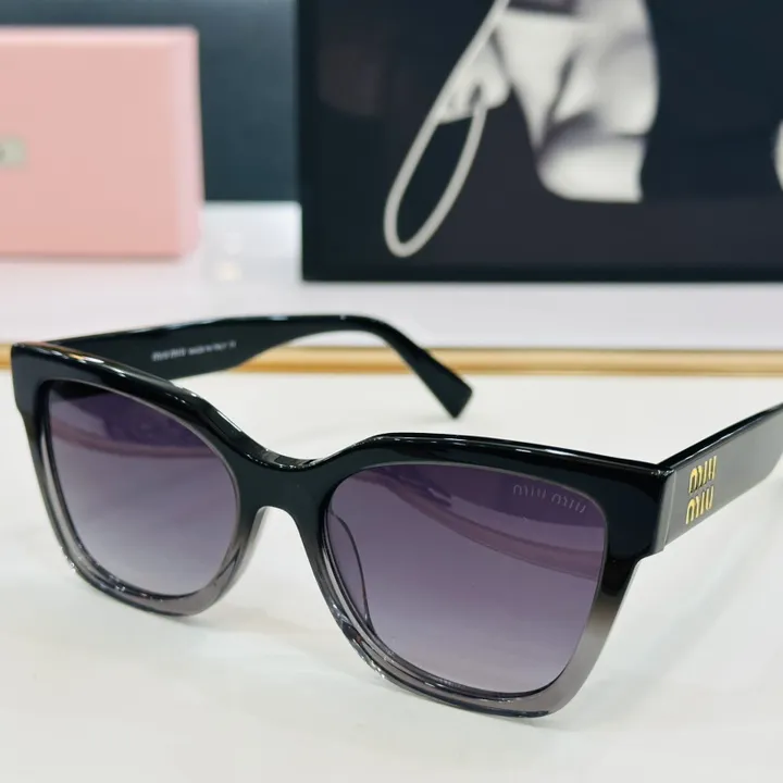 スーパーコピー ミュウミュウ サングラス