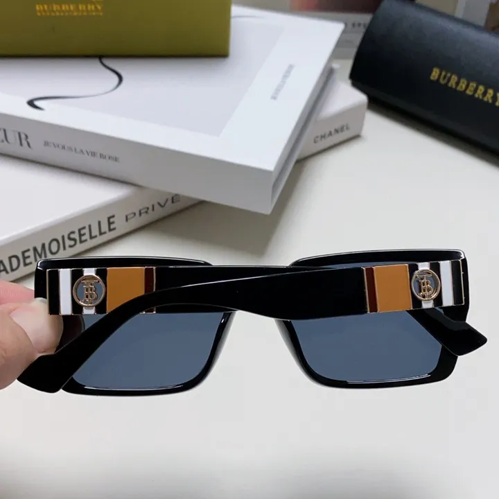 スーパーコピー バーバリー ス サングラス