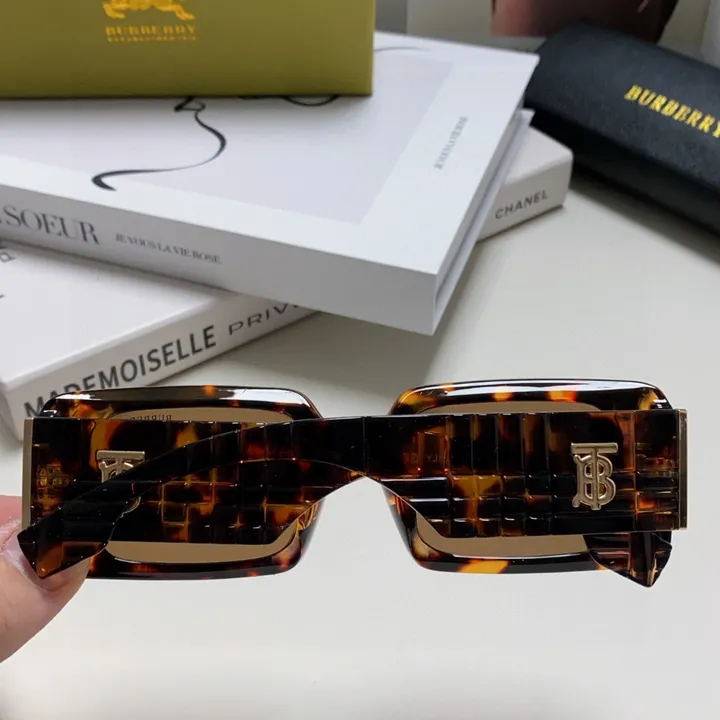 スーパーコピー バーバリー ス サングラス