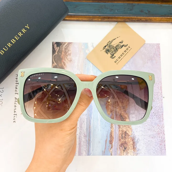 スーパーコピー プラダ サングラス