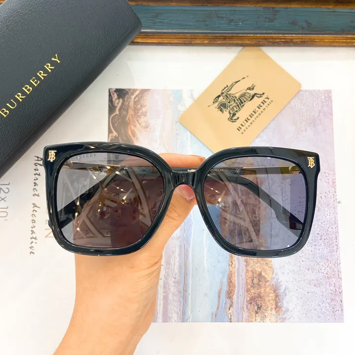 スーパーコピー プラダ サングラス