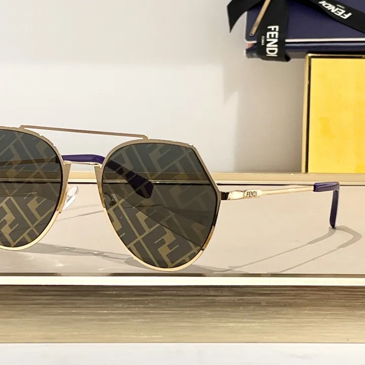 スーパーコピー フェンディ サングラス