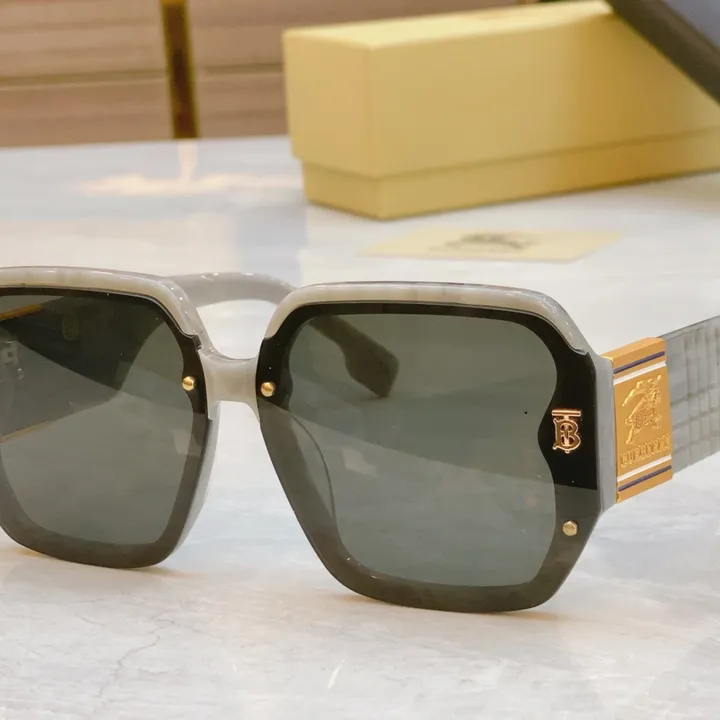 スーパーコピー バーバリー ス サングラス