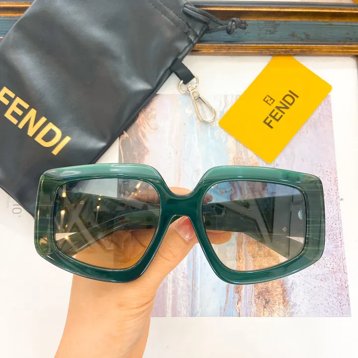 スーパーコピー フェンディ サングラス