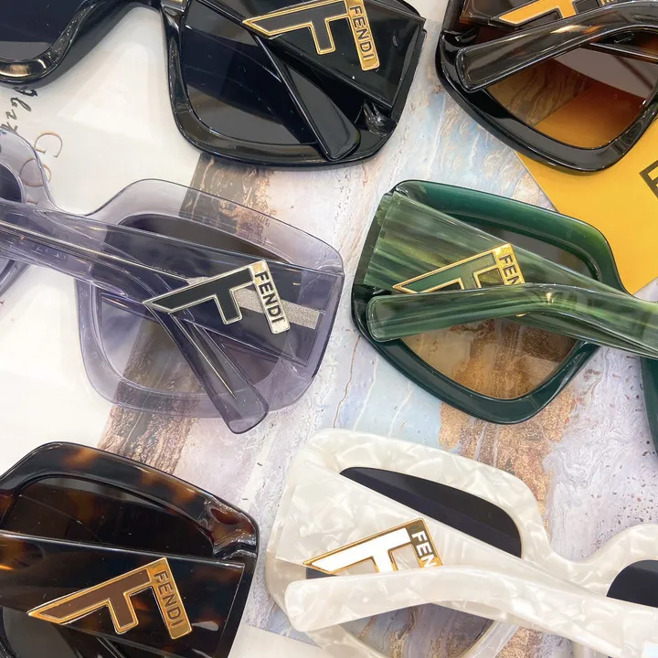 スーパーコピー フェンディ サングラス