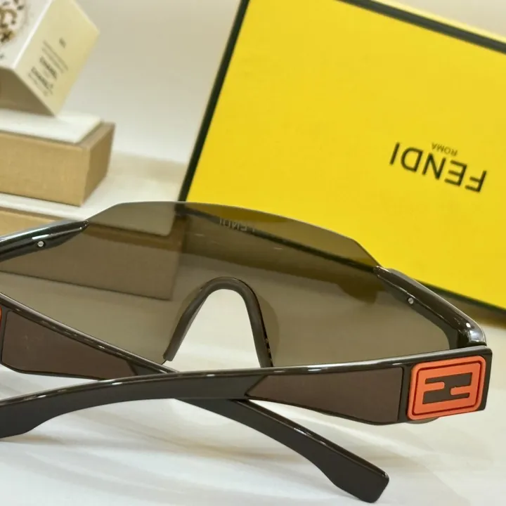スーパーコピー フェンディ サングラス