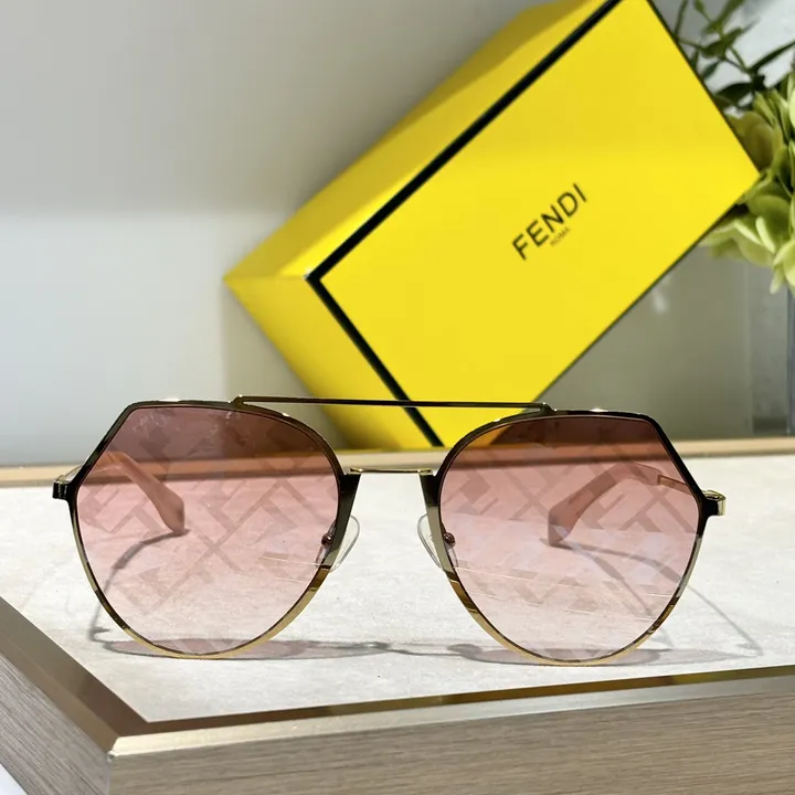 スーパーコピー フェンディ サングラス