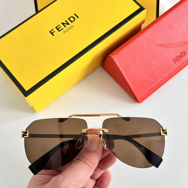 スーパーコピー ヴェルサーチ サングラス