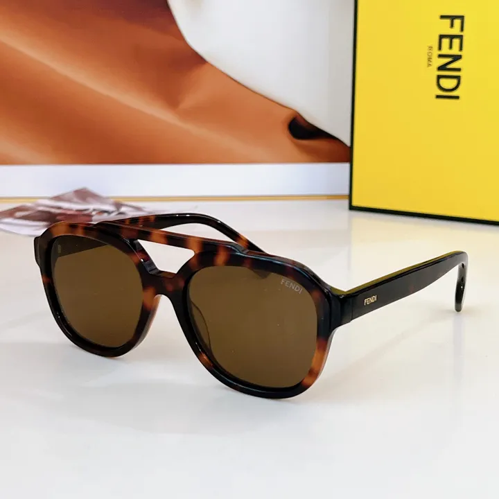 スーパーコピー フェンディ サングラス