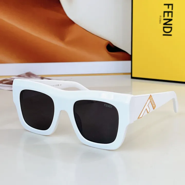 スーパーコピー フェンディ サングラス