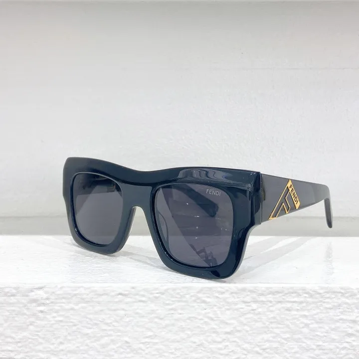 スーパーコピー フェンディ サングラス