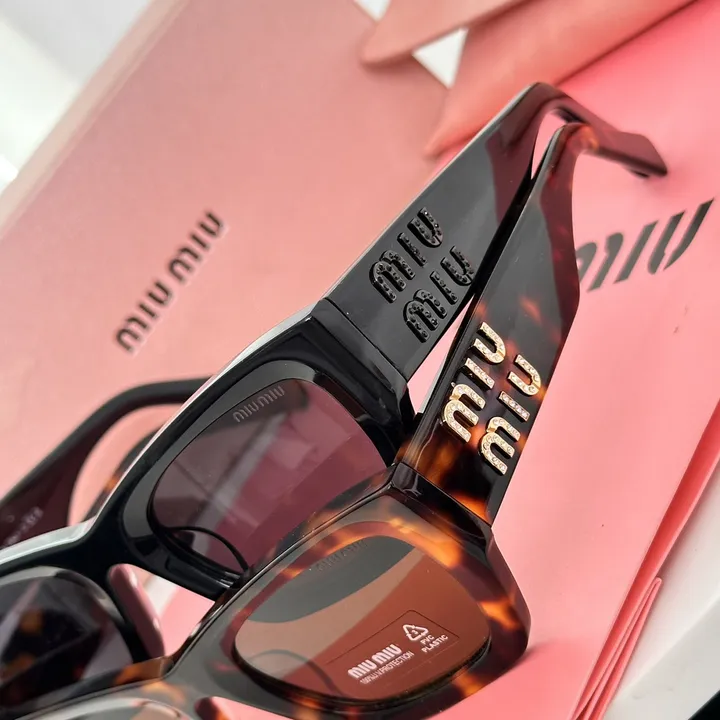 スーパーコピー ミュウミュウ サングラス