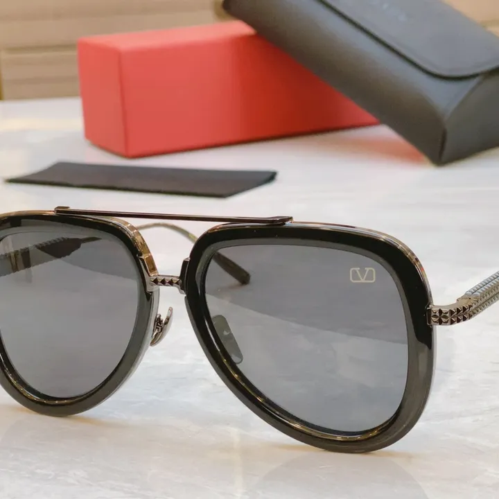 スーパーコピー ヴァレンティノ サングラス