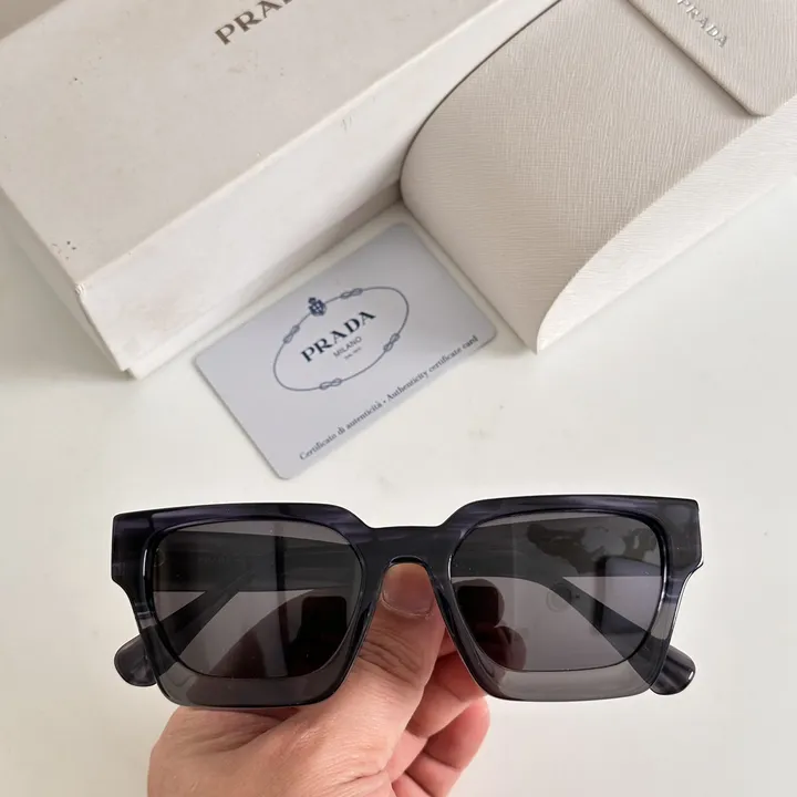 スーパーコピー プラダ サングラス