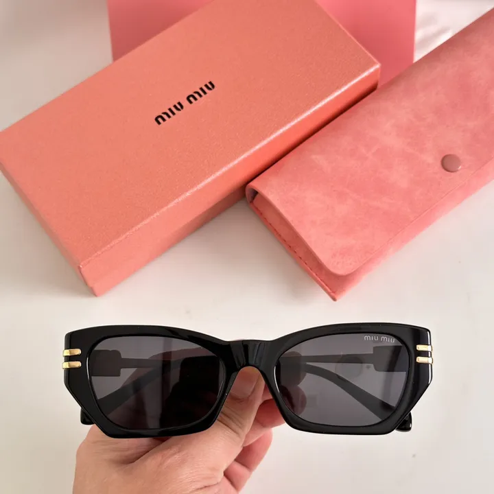 スーパーコピー ミュウミュウ サングラス
